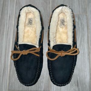 UGG Dakota Moccasin Black